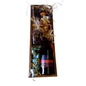 Snack Dad Box - Sparking Grape Juice, Nuts, Drywors, Dried Fruit mix &Chocs in a Wooden Box